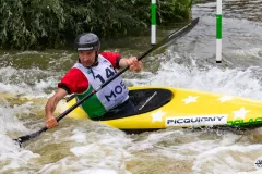 Kayak-CFSM-Metz-5812