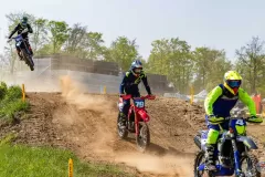 4-79-84-motocross-kopstal-823